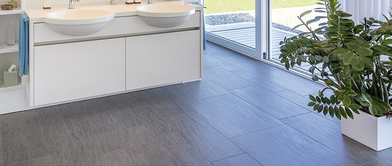 Vinylboden Badezimmer Stein